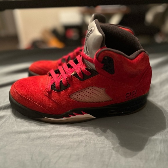 Jordan Other - Raging Bull Jordan 5 used size 8.5